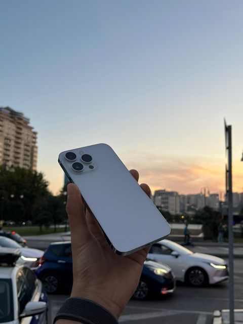 Apple iPhone 14 Pro Max Silver 512GB/6GB — Bakı
