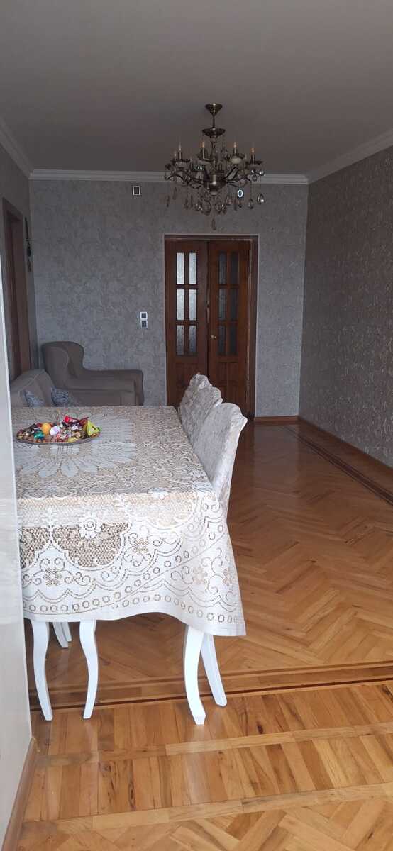 Satılır 4 otaqlı köhnə tikili 100 m² — Mənzil, Bakı (2)