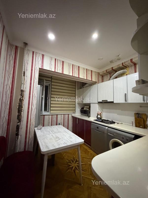 Satılır 4 otaqlı Bina evi menzil (Köhnə tikili), 100 m², Sabunçu rayonu — Mənzil, Bakı (3)