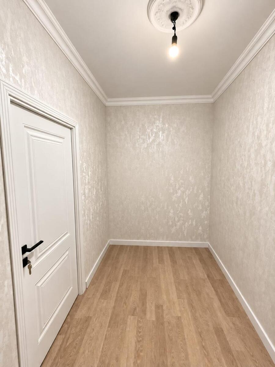 Satılır 2 otaqlı köhnə tikili 75 m² — Mənzil, Bakı (11)