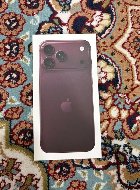 Apple iPhone 18 Pro Max Burgundy 256GB/12GB — Bakı