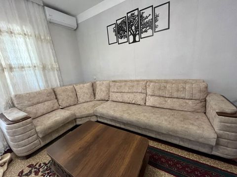 Uqlavoy divan. Acilir bazalidi. 495azn. ölcü 4m ünvan Lökbatan — Bakı