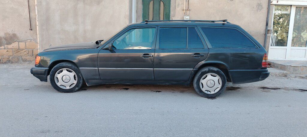 Mercedes 250 TD, 2.5 L, 1986 il, 300 000 km 10-KH-379 — Avtomobillər, Bakı (2)