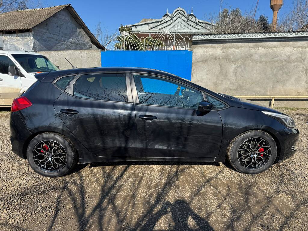 Kia Ceed, 1.4 L, 2013 il, 318 000 km 01-CR-163 — Avtomobillər, Bakı (3)
