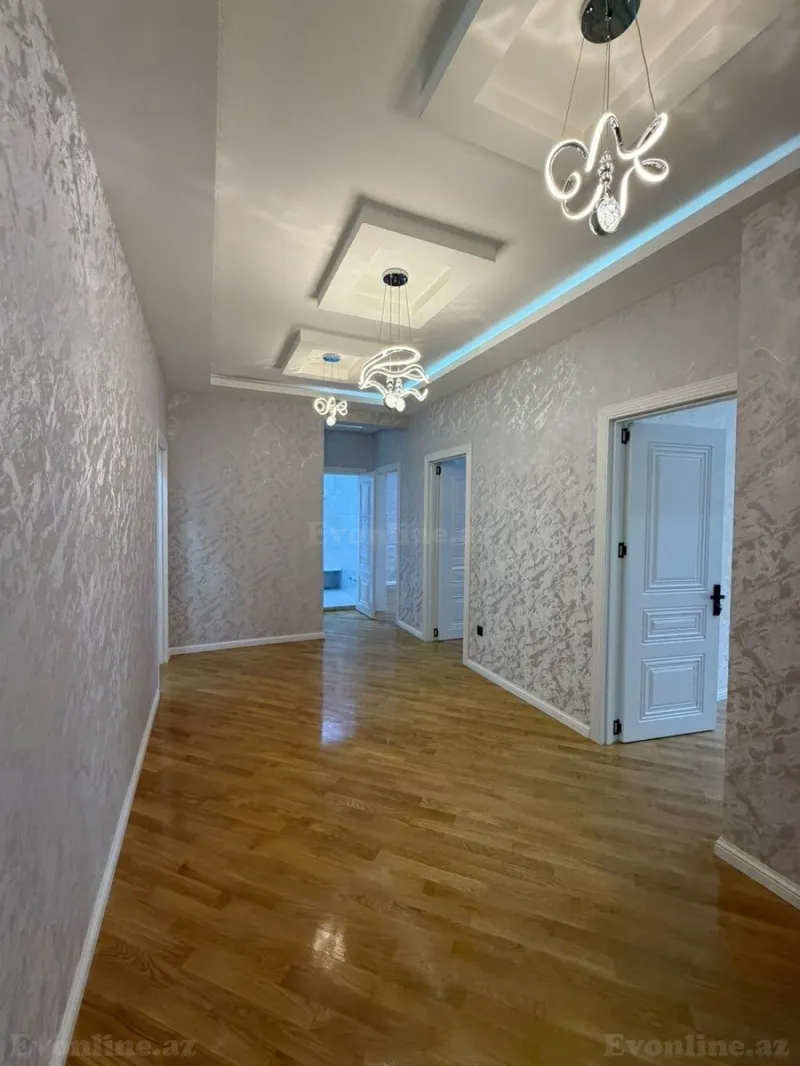 Satılır 3 otaqlı Mənzil Yeni tikili 125 m² Bakı, Binəqədi r., Azadlıq prospekti m., 8-ci mikrorayon — Mənzil, Bakı (8)