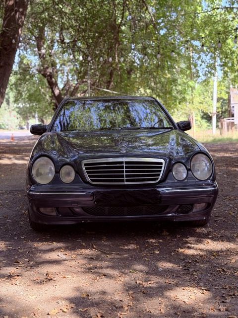 Mercedes E 220, 2.2 L, 2000 il, 453 000 km — Ağcabədi