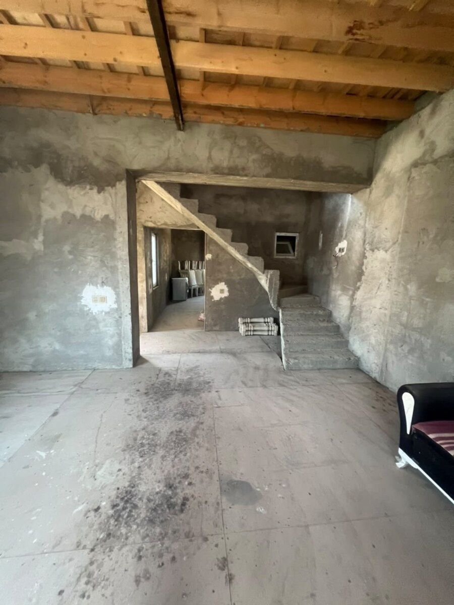 Bağ evi, Novxanı qəs — Ev, villa, Bakı (4)