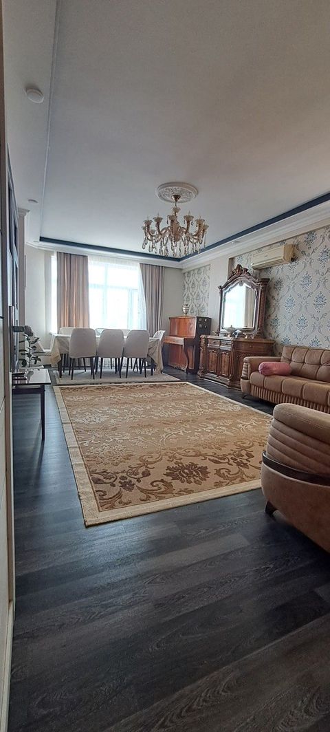 Satılır 3 otaqlı yeni tikili 126 m² — Bakı