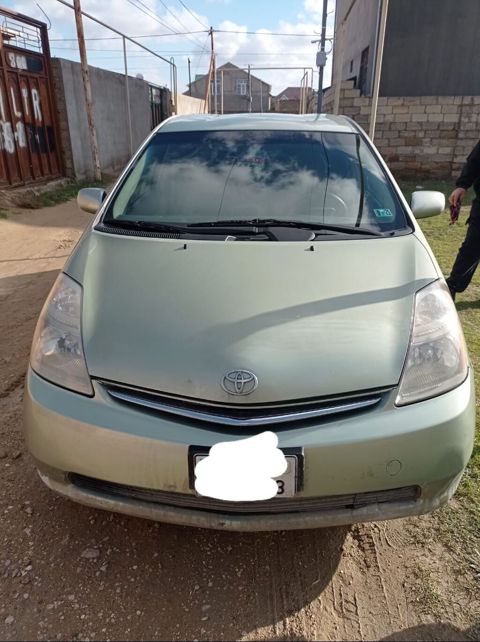Toyota Prius: 1.5 l 2007 il Hetçbek — Bakı