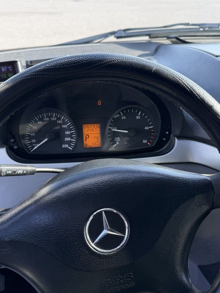 Mercedes Vito 115 CDI, 2.1 L, 2010 il, 232 297 km 88-CH-740 — Avtomobillər, Bakı (11)