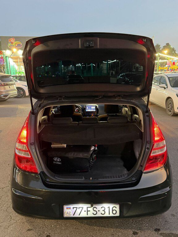 Hyundai i30, 1.4 L, 2009 il, 260 000 km 77-FS-316 — Avtomobillər, Bakı (3)