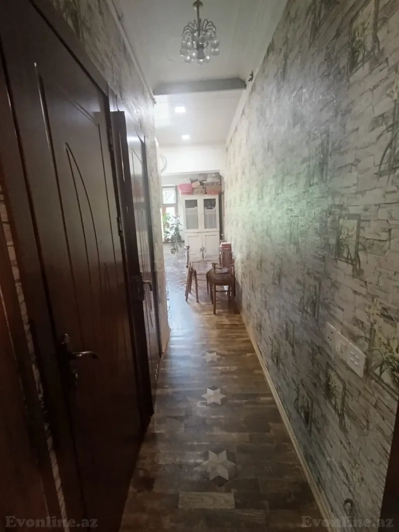 Satılır 3 otaqlı Mənzil Köhnə tikili 80 m² Bakı, Binəqədi r., Azadlıq prospekti m., 8-ci mikrorayon — Mənzil, Bakı (8)
