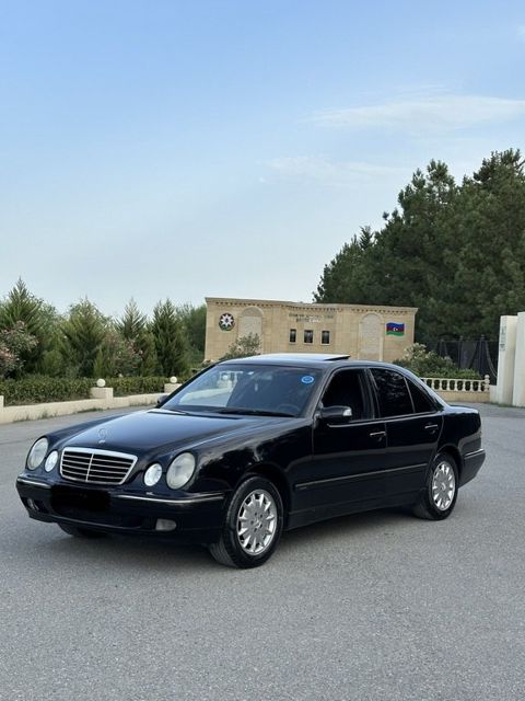 Mercedes E 270, 2.7 L, 2001 il, 285 000 km — Yevlax