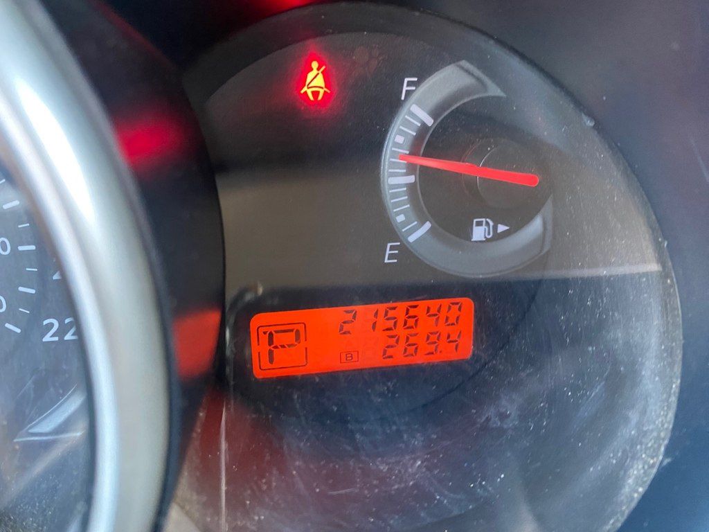 Nissan Tiida, 1.6 L, 2010 il, 215 000 km 90-ZJ-680 — Avtomobillər, Bakı (8)