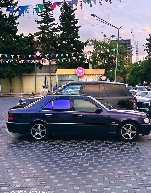 Mercedes C 200, 1997 il, 330000 km, 2.2 L — Avtomobillər (7)