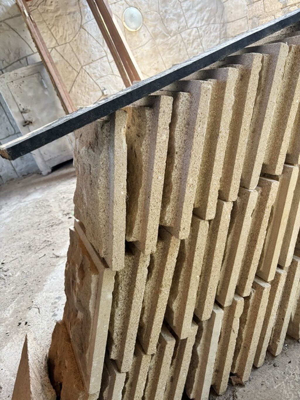 Dekorativ təbii daş panellər və plitələr Təmiz gülbənd daşdaridi zərli — Plitka və örtü materialları, Bakı (3)