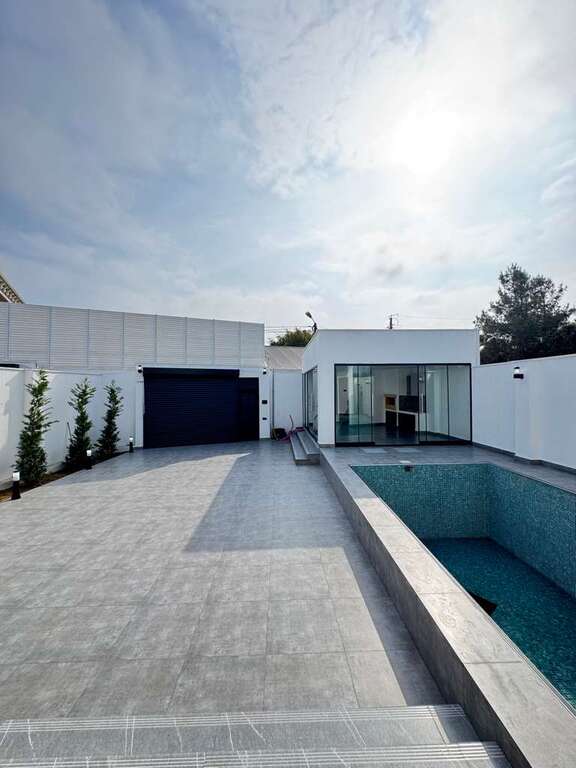 Satılır 4 otaqlı həyət evi/bağ evi 160 m² — Ev, villa, Bakı (5)