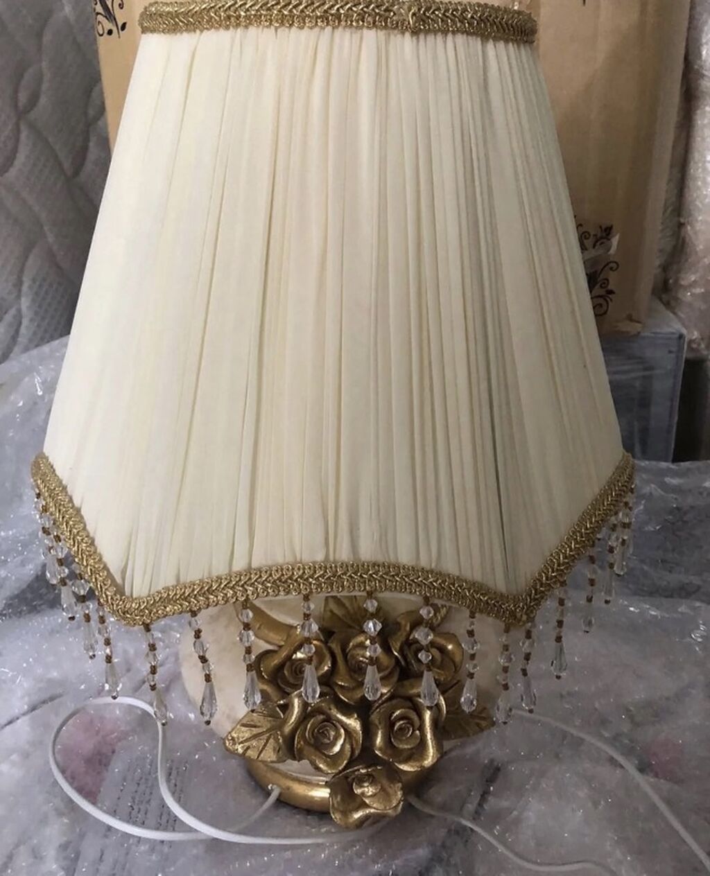 Klassik üslubda süfrə/masa lampası. 2 edetfir dest Istanbuldan alinib — Döşəmə və stol lambaları, Bakı