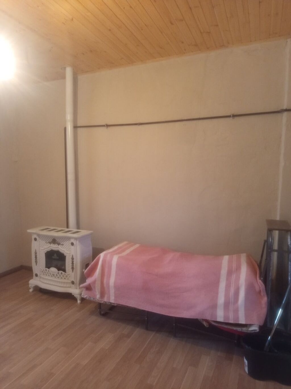 Telebelere ev verilir. 4 nefer üçün münasibdi. Qaz su işıq var isteyen — Ev, villa, Lənkəran (5)