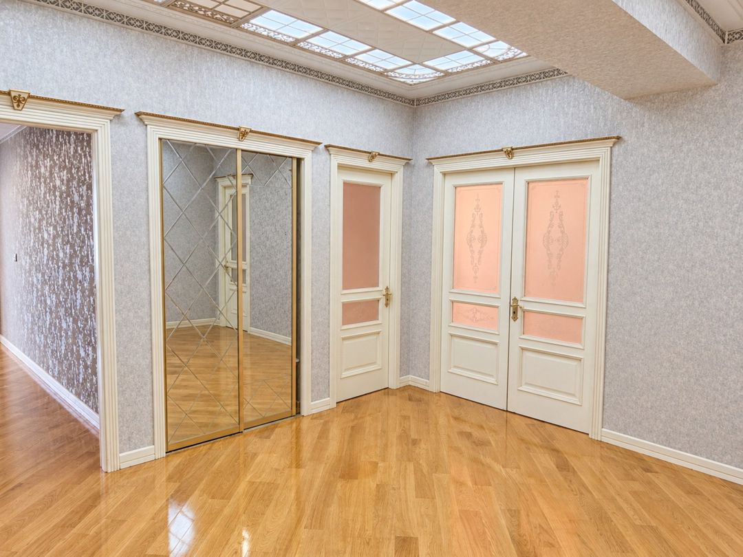 İcarəyə verilir 4 otaqlı yeni tikili 160 m² — Mənzil, Bakı (7)
