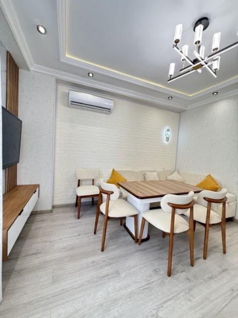 İcarəyə verilir 2 otaqlı yeni tikili 80 m² — Bakı