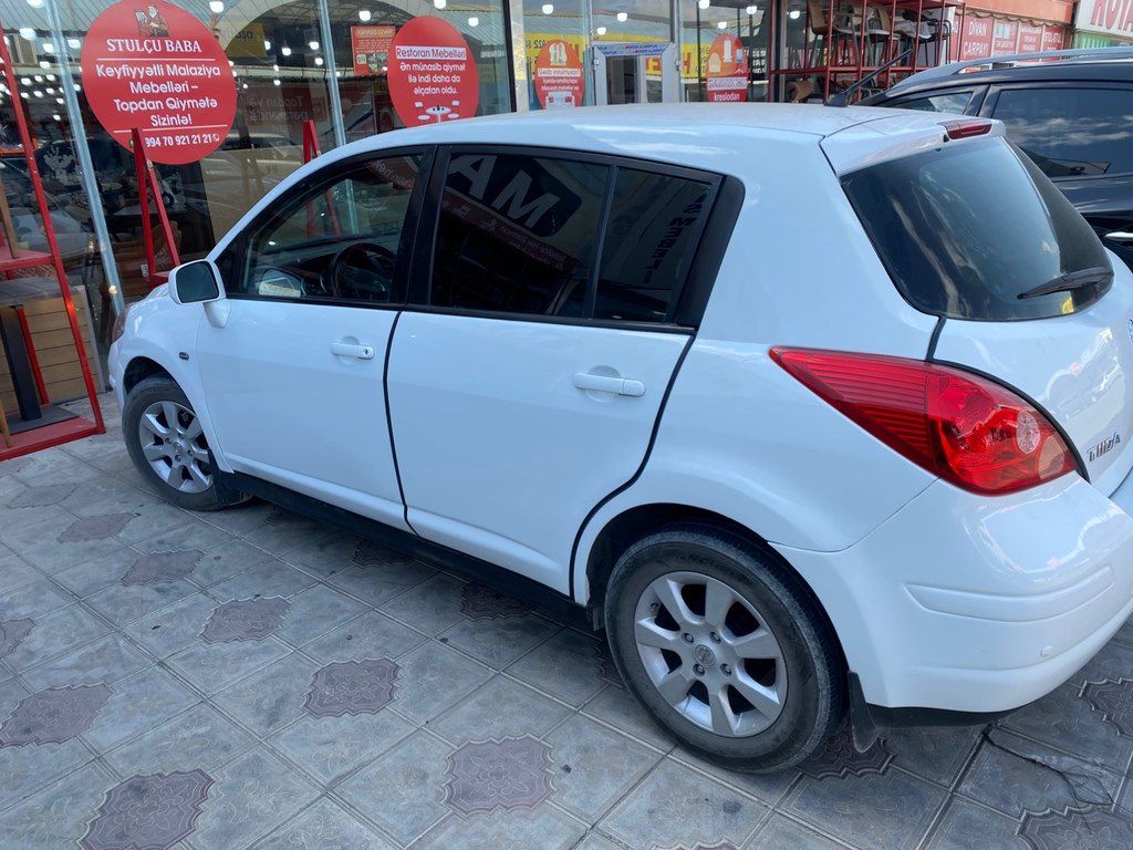 Nissan Tiida, 1.6 L, 2010 il, 215 000 km 90-ZJ-680 — Avtomobillər, Bakı (2)
