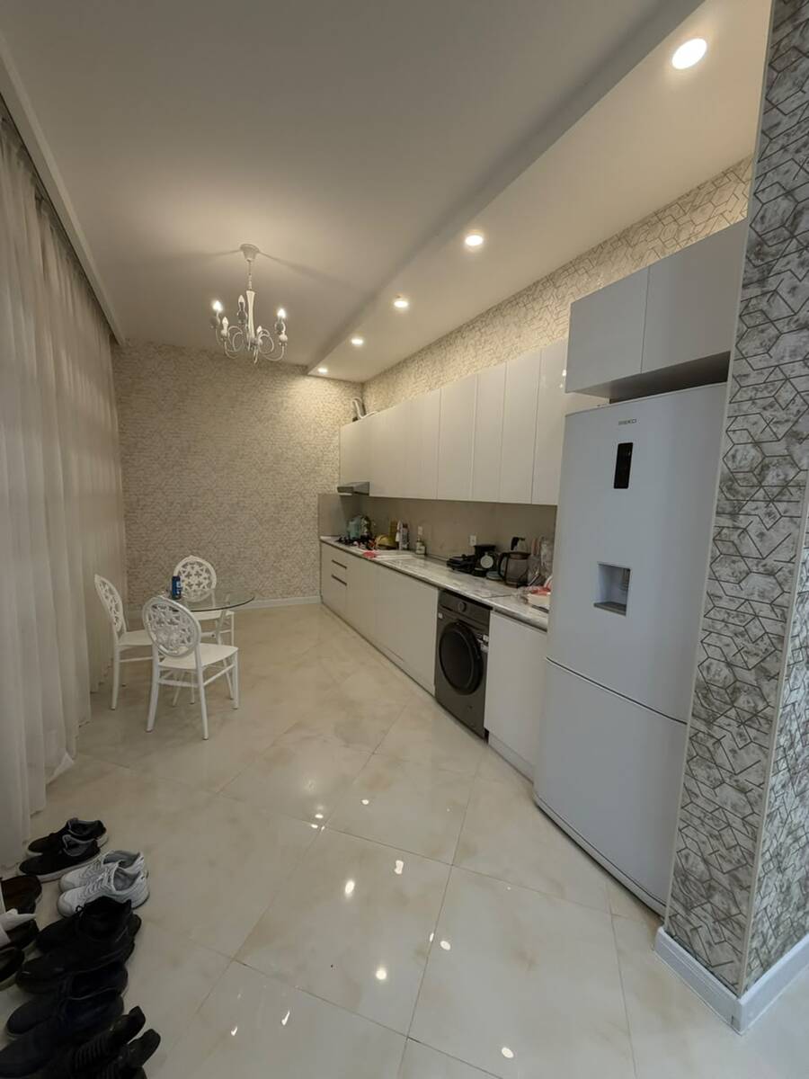 Satılır 4 otaqlı həyət evi/bağ evi 150 m² — Ev, villa, Bakı (12)