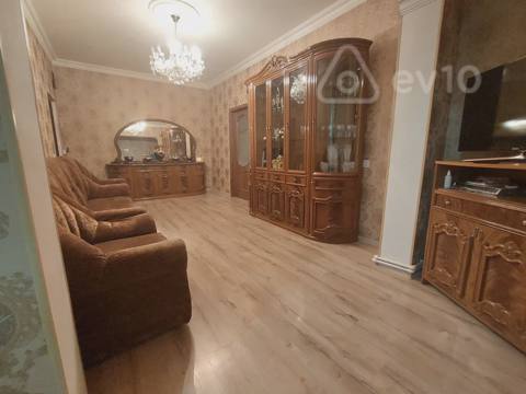 5 otaqlı mənzil, 120 m², Məhəmməd Xiyabani — Rza müəllim — Apartment