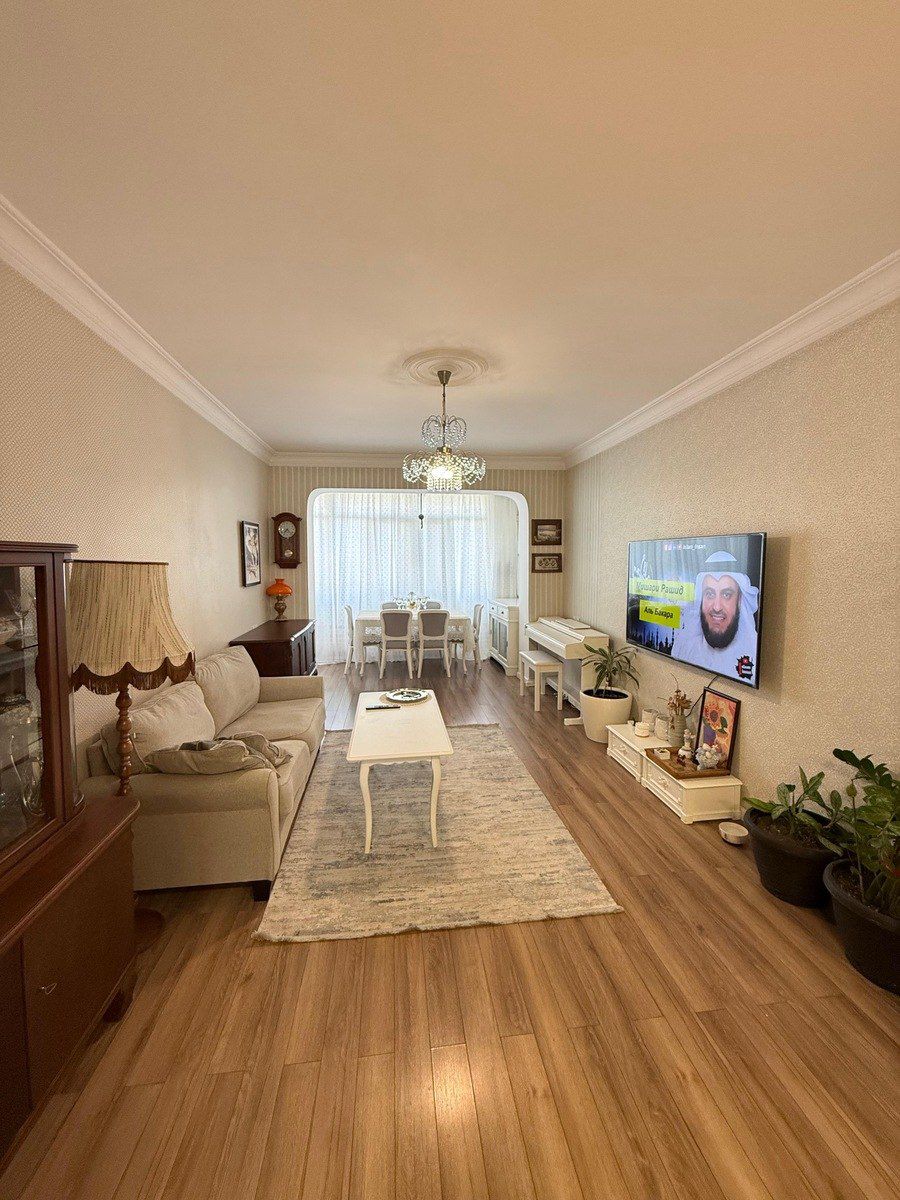 Satılır 2 otaqlı köhnə tikili 65 m² — Mənzil, Bakı (5)
