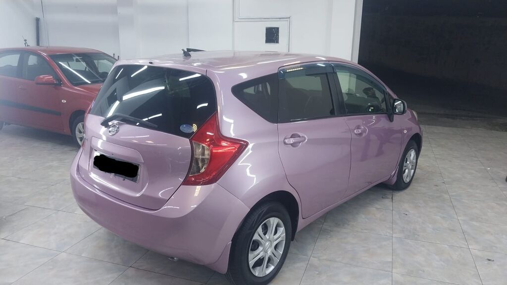 Nissan Note – şəhər üçün rahat və qənaətcil hatchback Xüsusiyyətlər — Avtomobillər, Masazır (3)