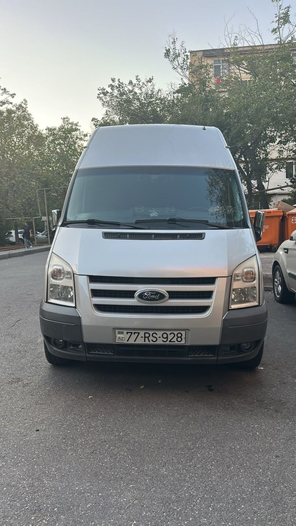 Ford Transit uzun bazalı, yüksək tavanlı yük mikroavtobusu 77-RS-926 — Avtomobillər, Sumqayıt (4)