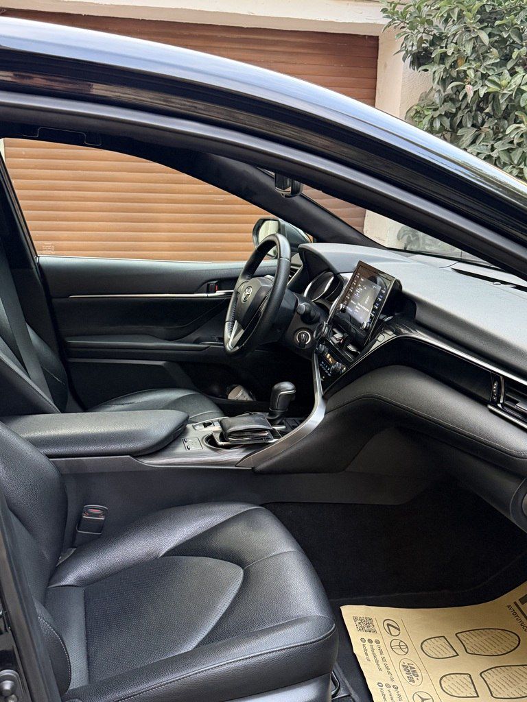 Toyota Camry, 2.5 L, 2021 il, 231 400 km — Avtomobillər, Bakı (10)