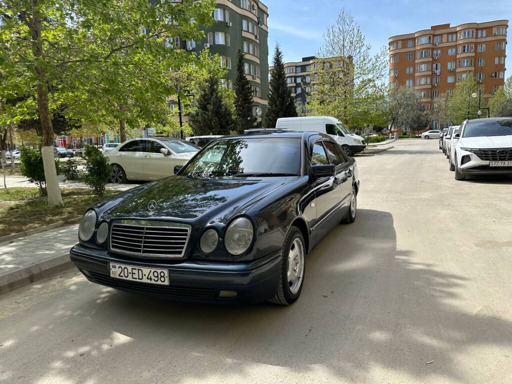Mercedes-Benz E 320: 2 l 1996 il Sedan 20-ED-498 — Avtomobillər, Bakı (4)
