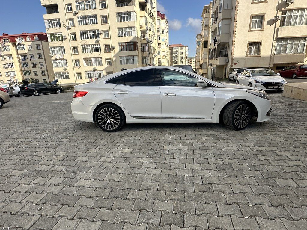 Hyundai Grandeur, 2.2 L, 2015 il, 165 000 km — Avtomobillər, Bakı (2)
