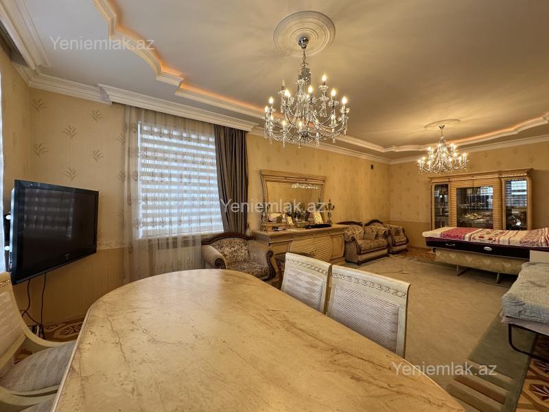 Satılır 7 otaqlı Həyət evi / Villa, 400 m², Nizami rayonu — Ev, villa, Bakı (9)