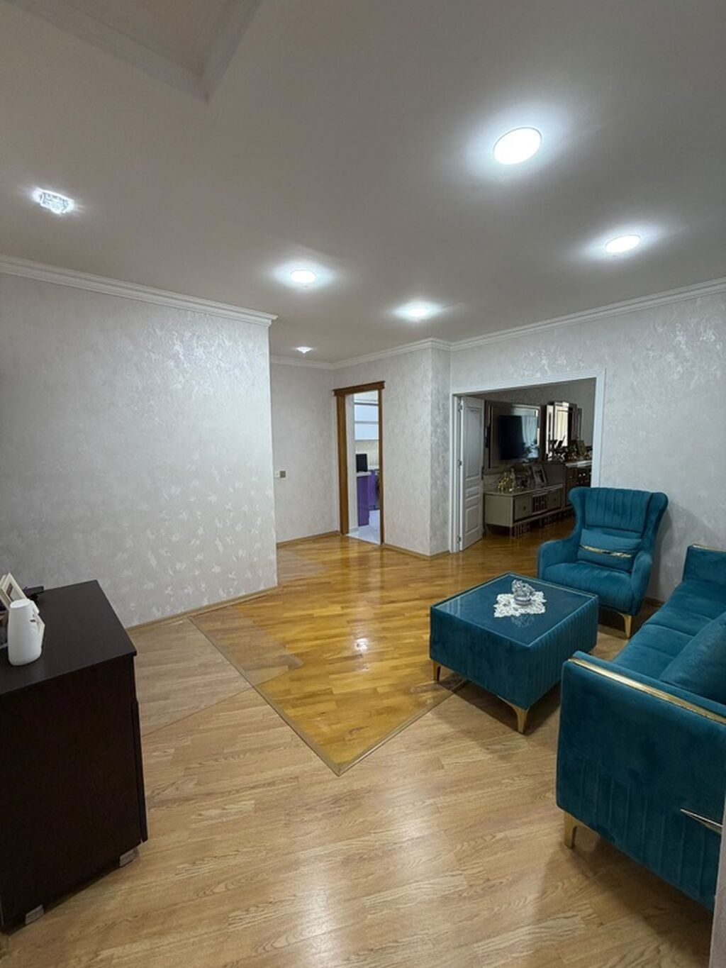 Satılır 3 otaqlı yeni tikili 114 m², Xətai r. Təmirli səliqəli evdir — Mətbəx mobilyası, Bakı (7)