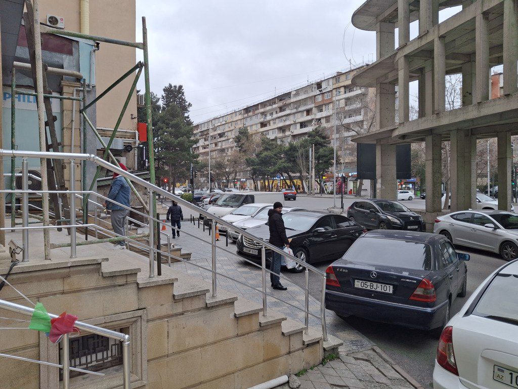 Satılır obyekt 122 m² — Əmlak, Bakı (3)