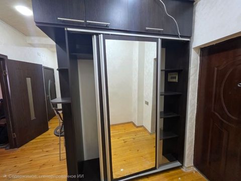 İşlənmiş, 2 qapılı, Güzgülü, Qəhvəyi, Kupe, Düz dolab — Bakı