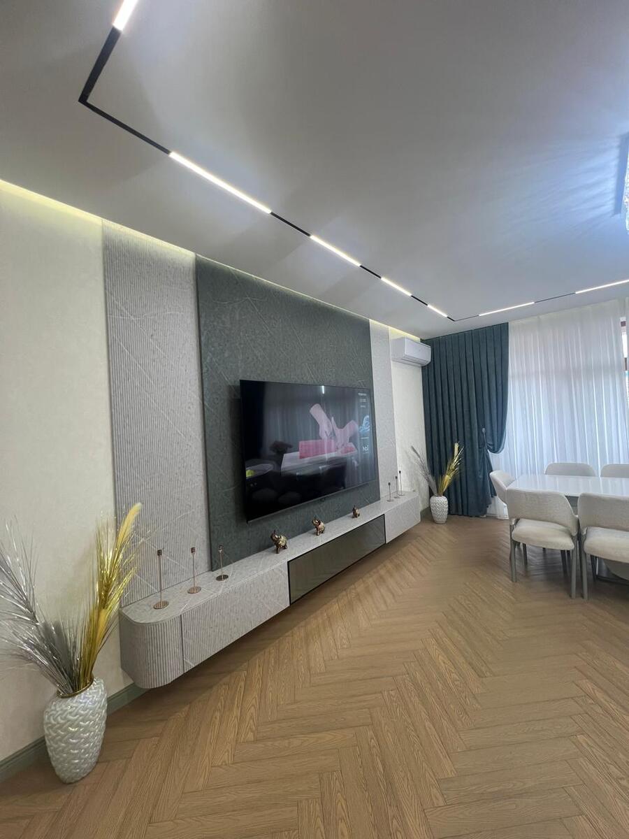 Satılır 4 otaqlı yeni tikili 186 m² — Mənzil, Bakı (5)