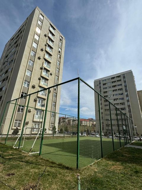 Satılır 3 otaqlı yeni tikili 90 m² — Bakı