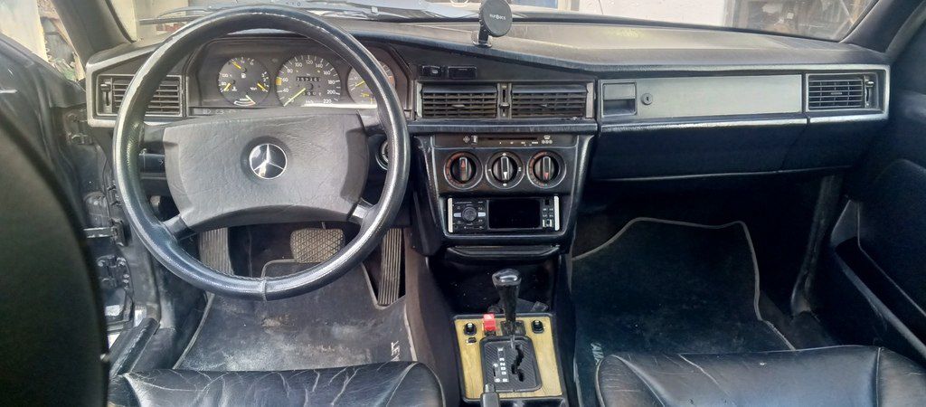 Mercedes 190, 2.0 L, 1990 il, 300 000 km 10-RM-490 — Avtomobillər, Mingəçevir (4)