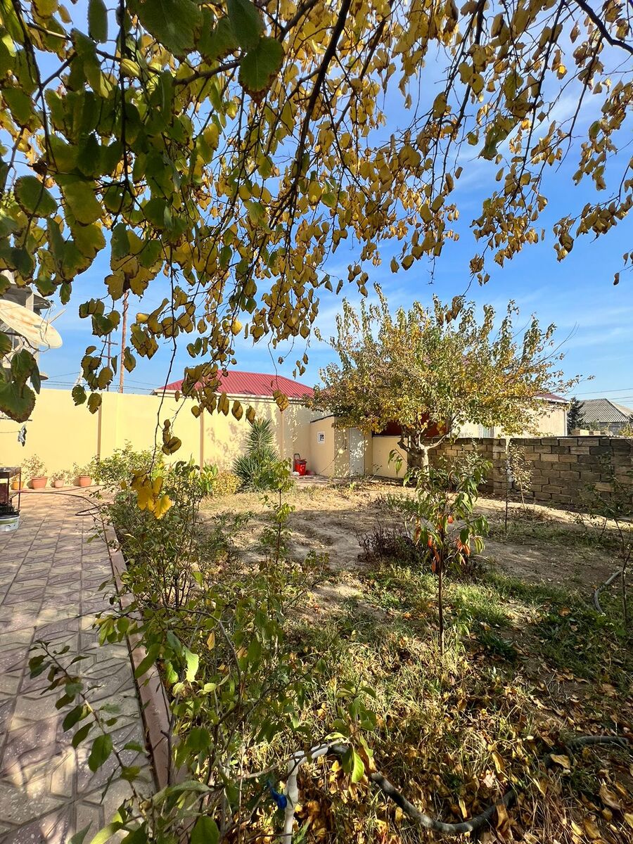 Satılır 4 otaqlı həyət evi/bağ evi 400 m² — Ev, villa, Bakı (3)