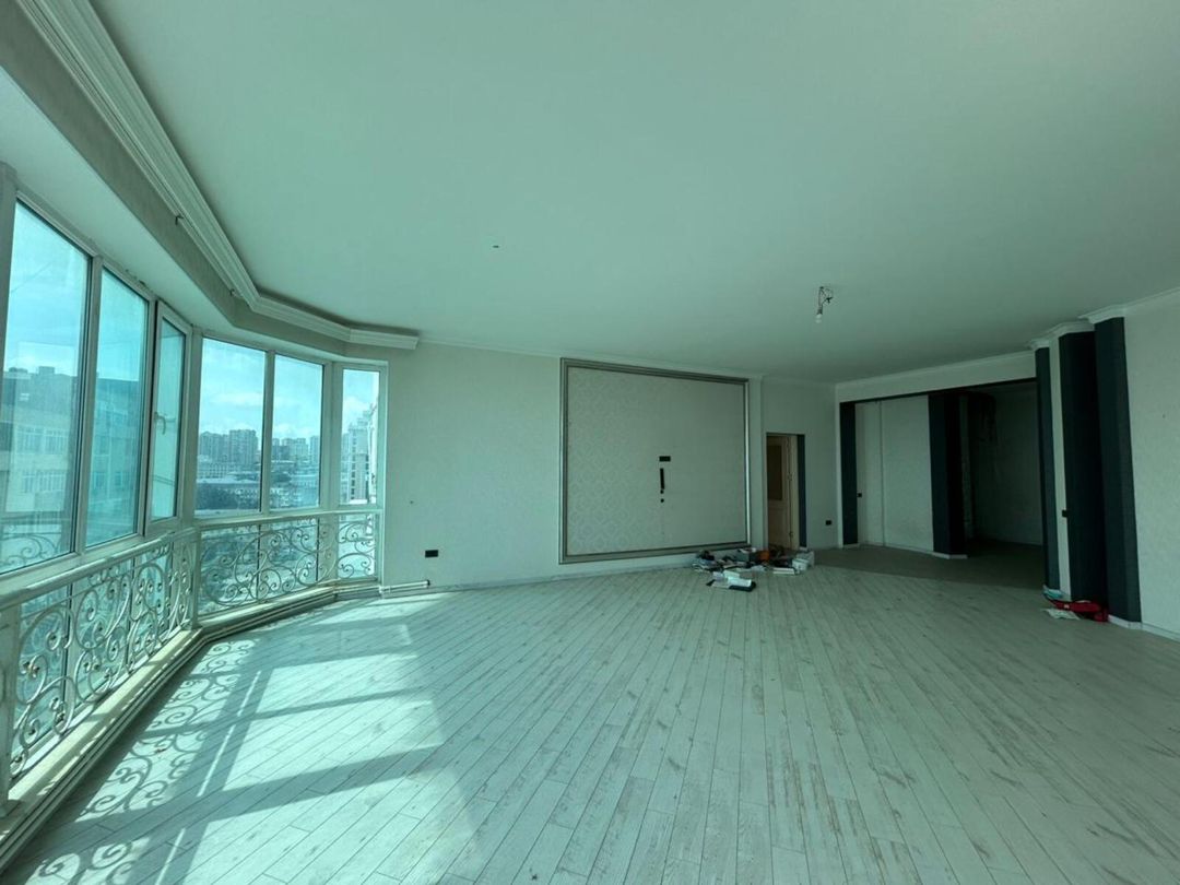 Satılır 3 otaqlı yeni tikili 180 m² — Mənzil, Bakı (8)