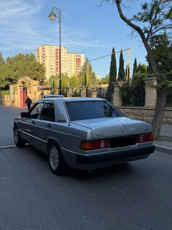 Mercedes 190, 2.0 L, 1991 il, 355 000 km — Avtomobillər, Bakı (6)