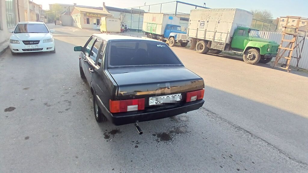 VAZ (Lada) 21099: 1.5 l 1995 il 134946 km Sedan — Avtomobillər, Salyan (4)