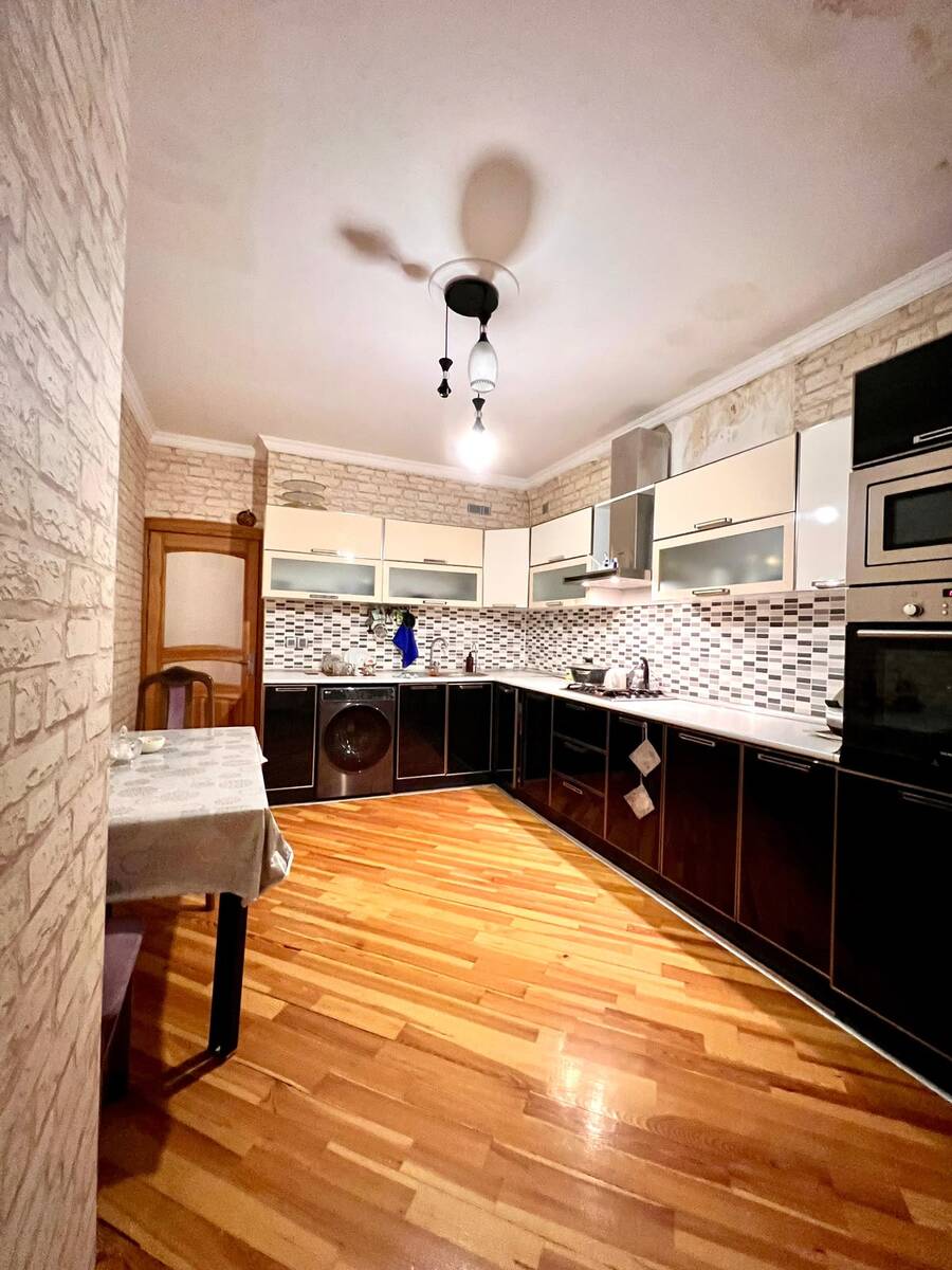 Satılır 3 otaqlı köhnə tikili 80 m² — Mənzil, Bakı (10)