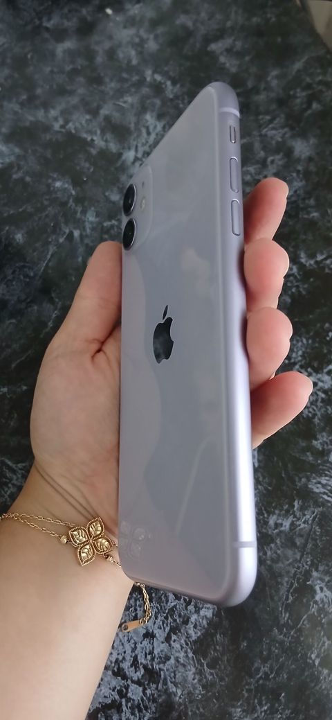 IPhone 11, Deep Purple, Face ID — Digah