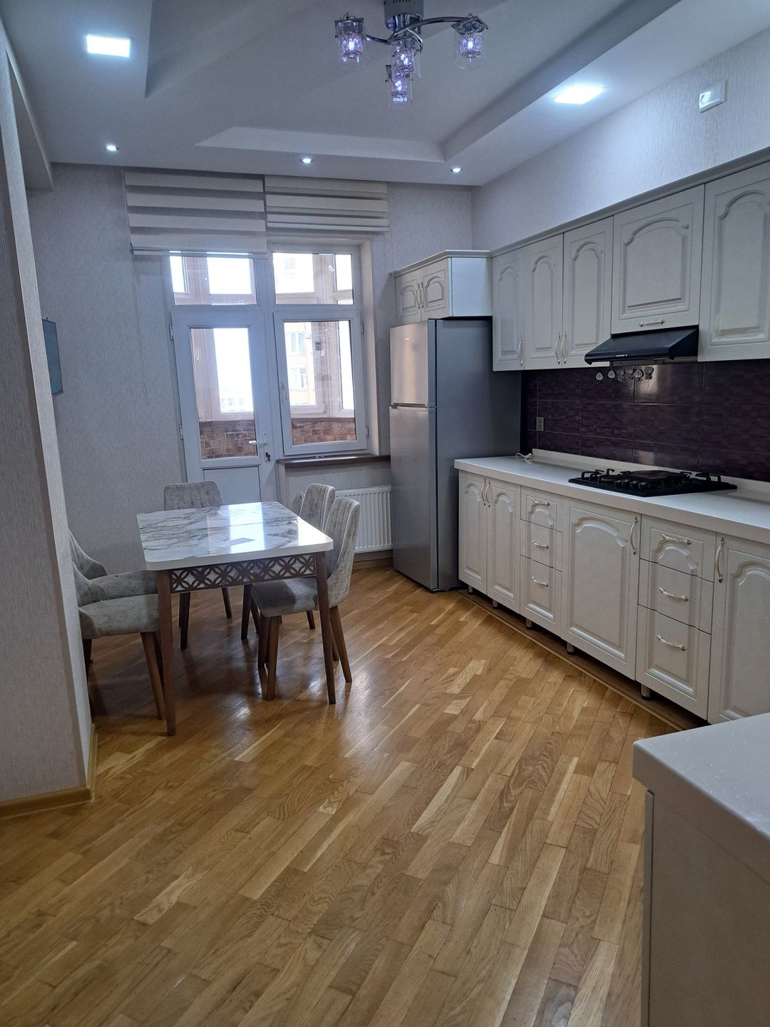 İcarəyə verilir 4 otaqlı yeni tikili 138 m² — Mənzil, Sumqayıt (5)