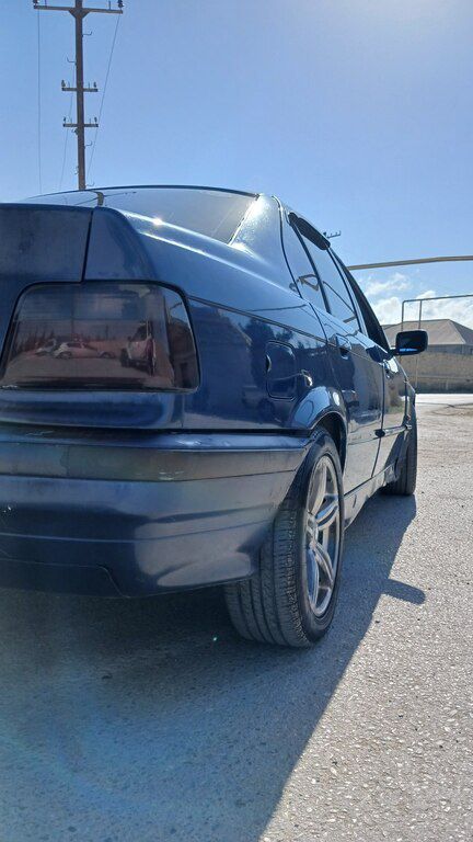 BMW 320, 2.0 L, 1992 il, 325 000 km 90-EL-512 — Avtomobillər, Bakı (4)