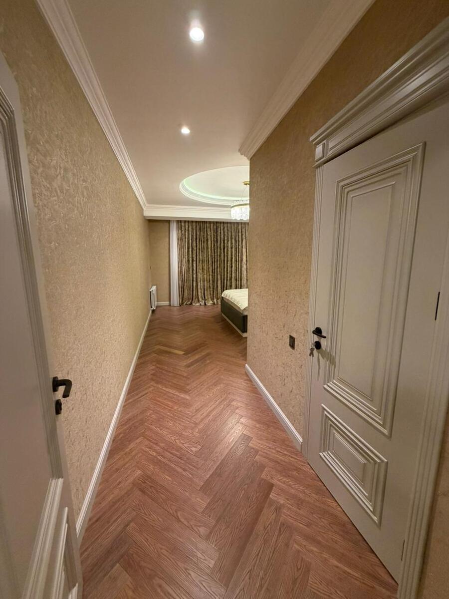 Satılır 5 otaqlı yeni tikili 234 m² — Mənzil, Bakı (4)